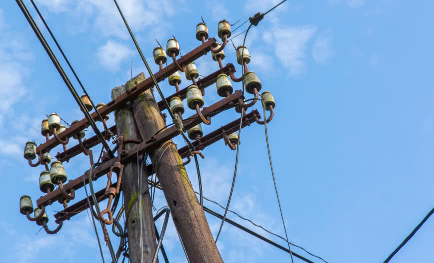 Energetyczny impas: tysiące megawatów OZE bez dostępu do sieci