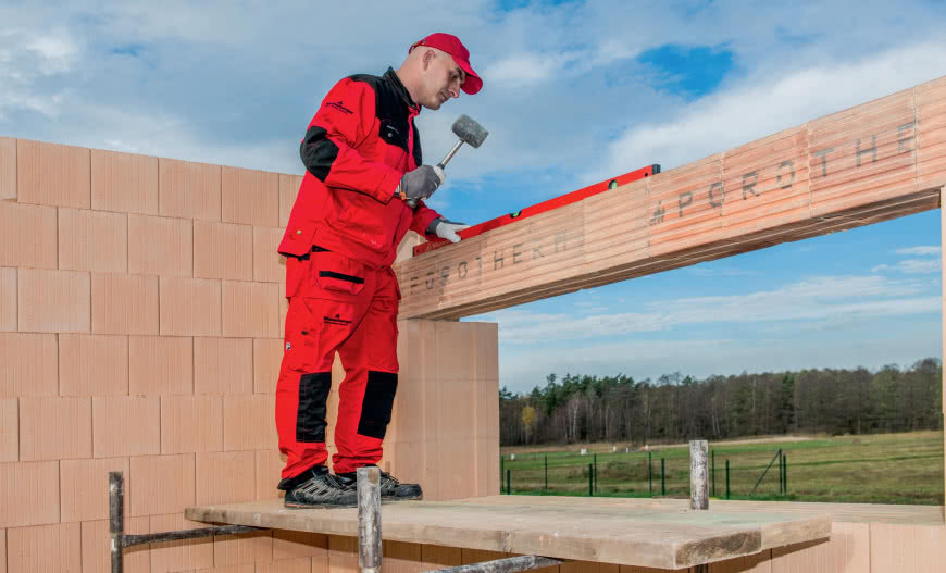Biały czy czerwony - czyli z jakiego materiału wykonać ściany?