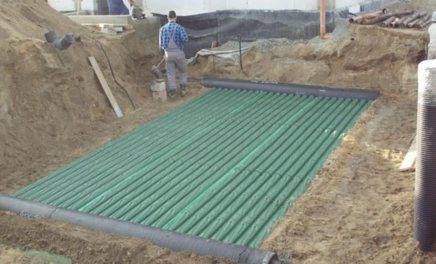Montaż GWC Geostrong pod płytą fundamentową
